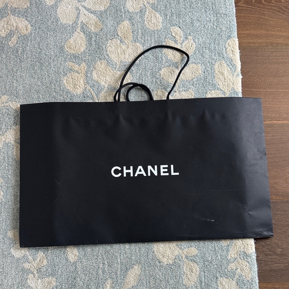 CHANEL Elegant Black Shopping Bag - 28.5x16.5”